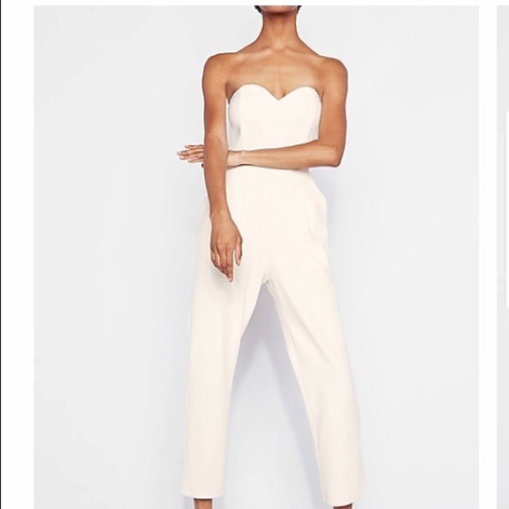 Express. Jumpsuit. Size 2
